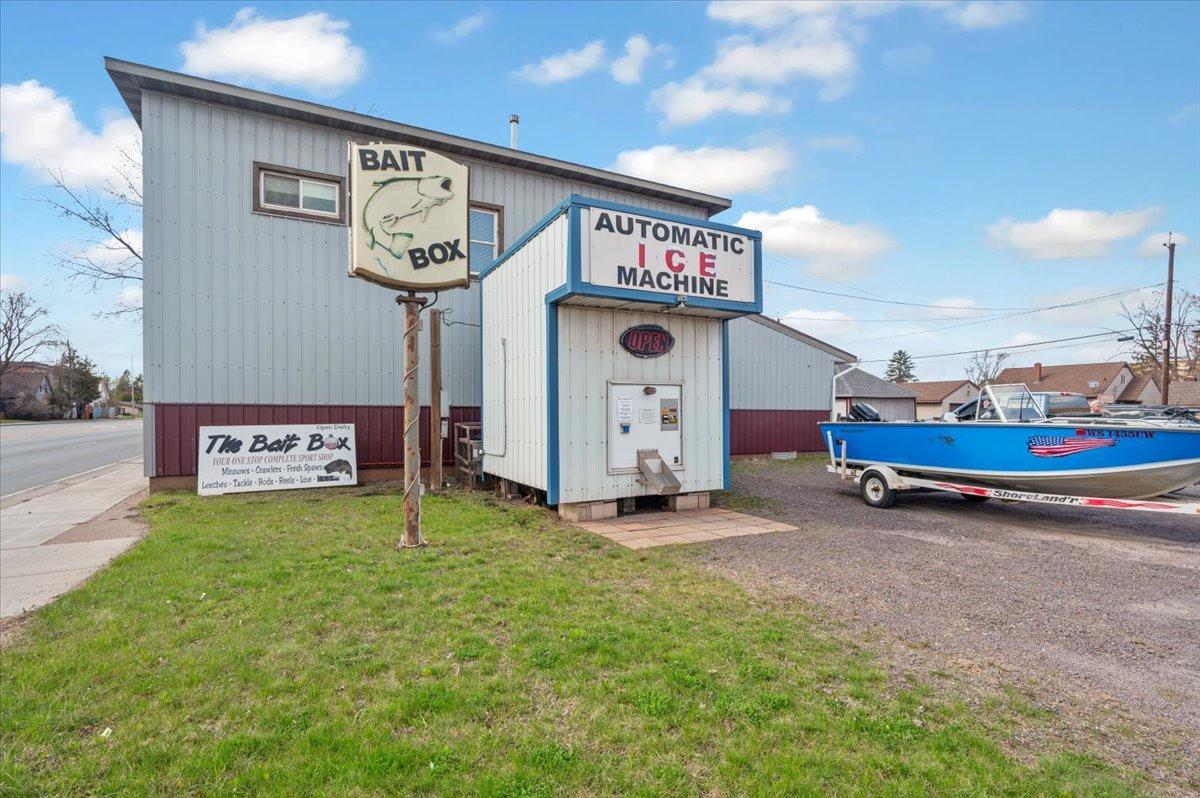 3729-3731 East 2nd Street Superior, WI 54880 - Photo 2 of 20
