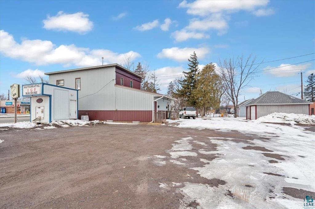 3729-3731 East 2nd Street Superior, WI 54880 - Photo 3 of 20
