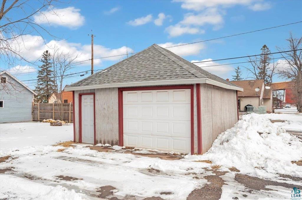 3729-3731 East 2nd Street Superior, WI 54880 - Photo 4 of 20