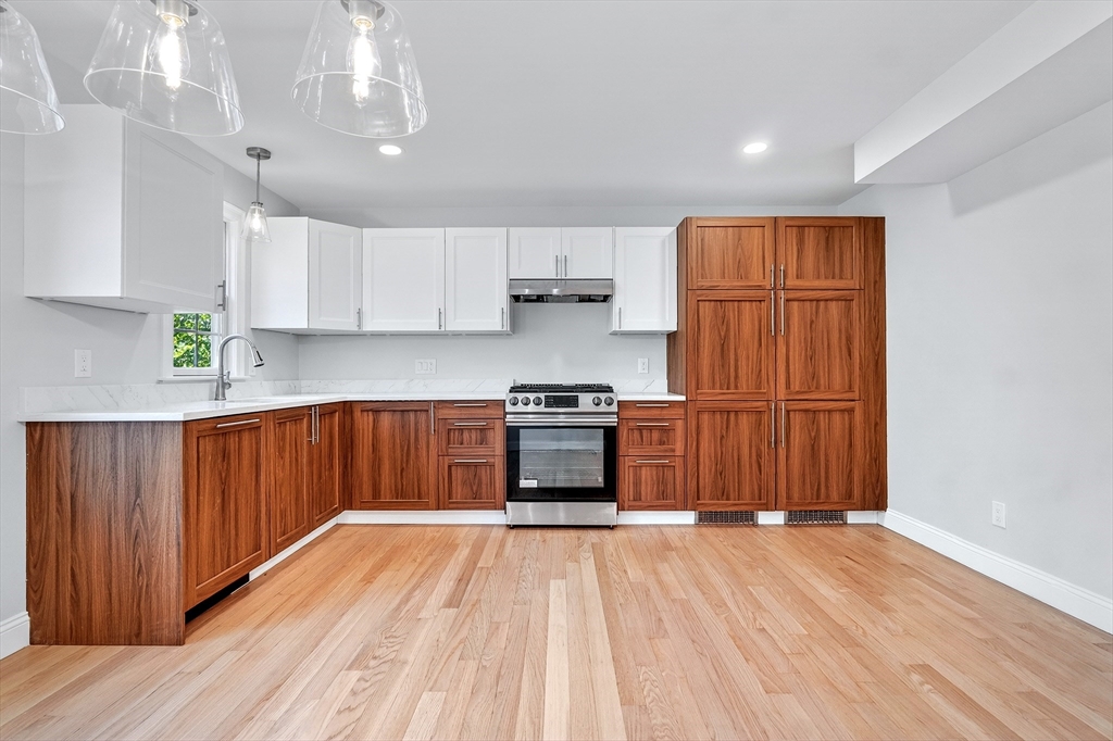 861 Washington Street, Unit 2 Canton, MA 02021 - Photo 13 of 35