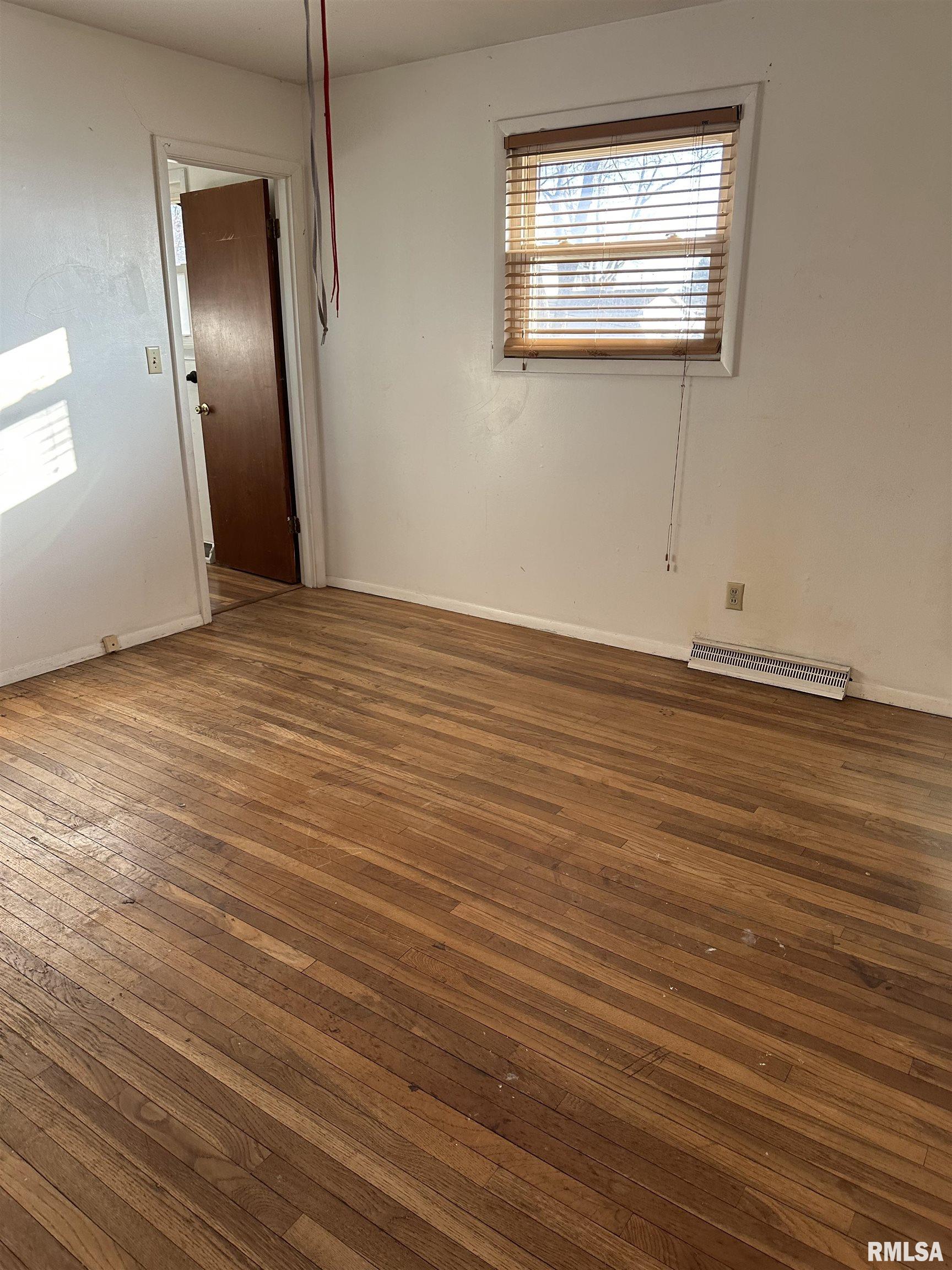 2416 West Overhill Road Peoria, IL 61615 - Photo 7 of 25 Gallery Image 7