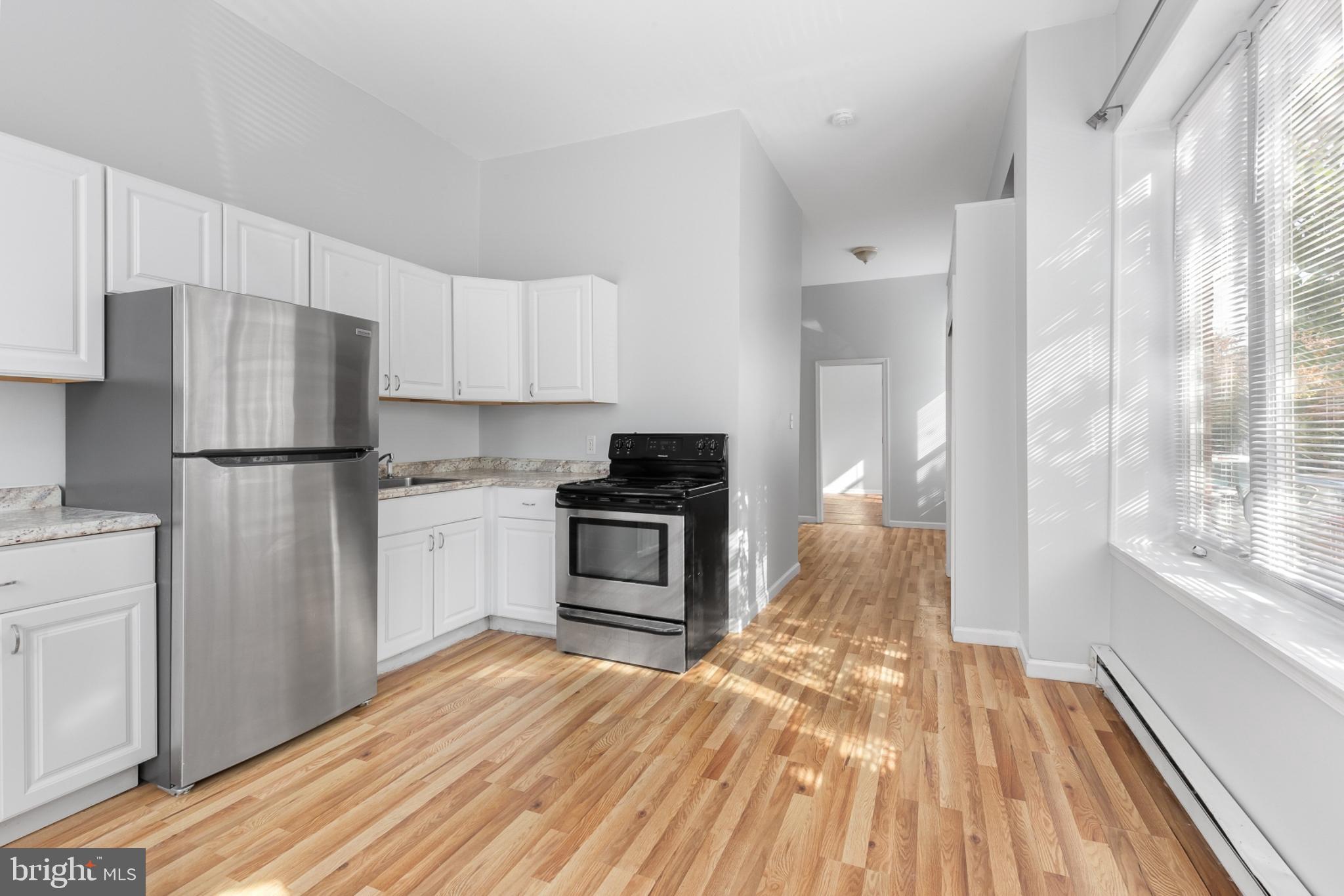 2641 East Madison Street Philadelphia, PA 19134 - Photo 2 of 17 1st Floor Unit: Spacious Eat-in Kitchen