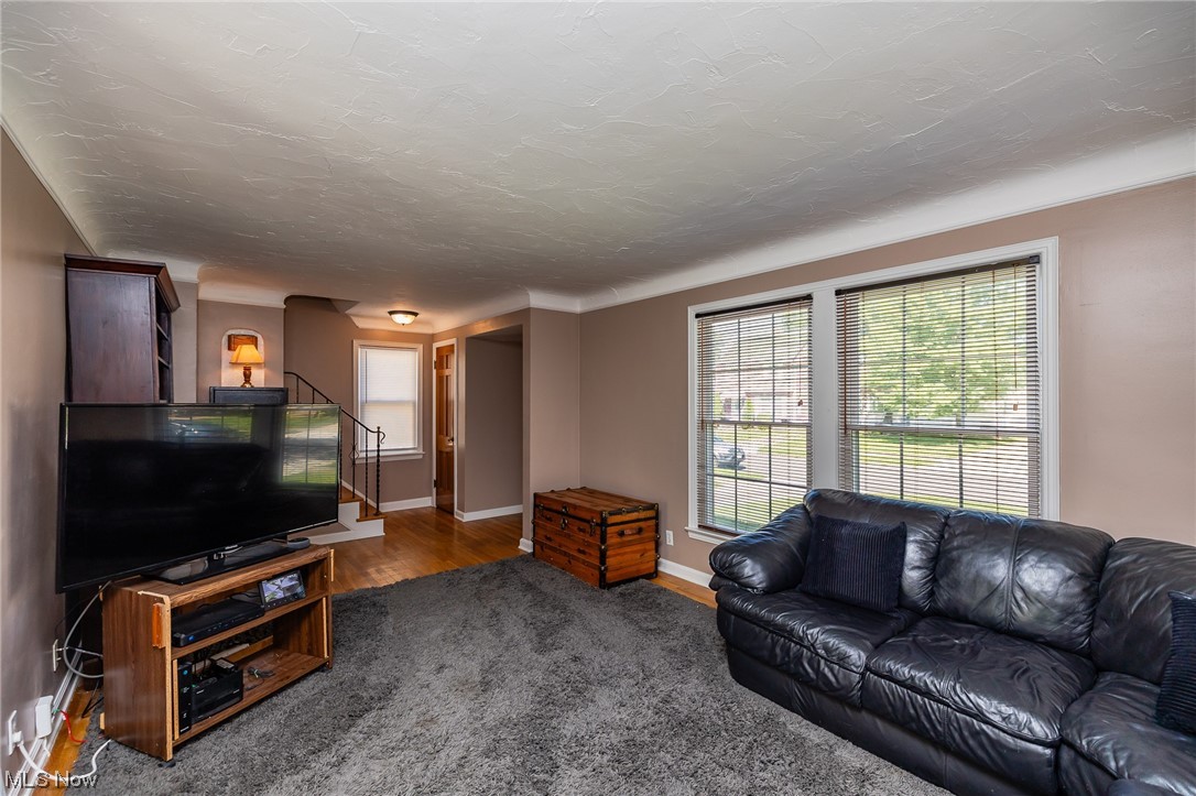 12600 Grannis Road Cleveland, OH 44125 - Photo 8 of 30 Gallery Image 8