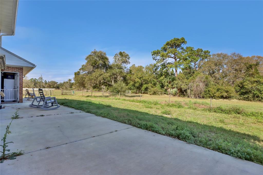 5005 Highway 1 Mims, FL 32754 - Photo 60 of 69 a view of a yard with an ocean view