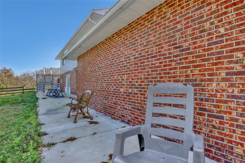 5005 Highway 1 Mims, FL 32754 - Photo 61 of 69 a view of a patio with a table and chairs