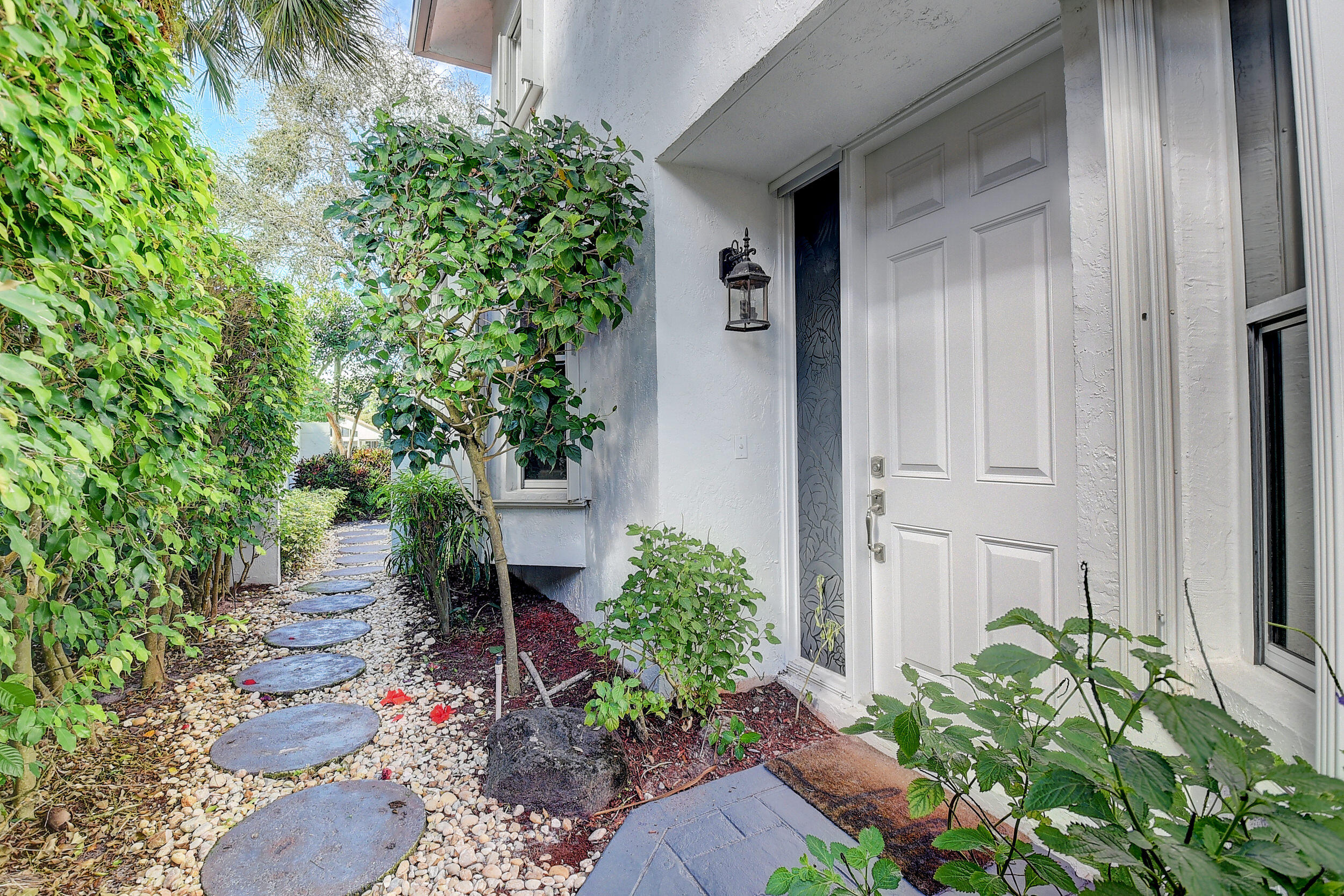 2249 Northwest 53rd Street Boca Raton, FL 33496 - Photo 4 of 40 04_dsc_4211_2_3_4_5
