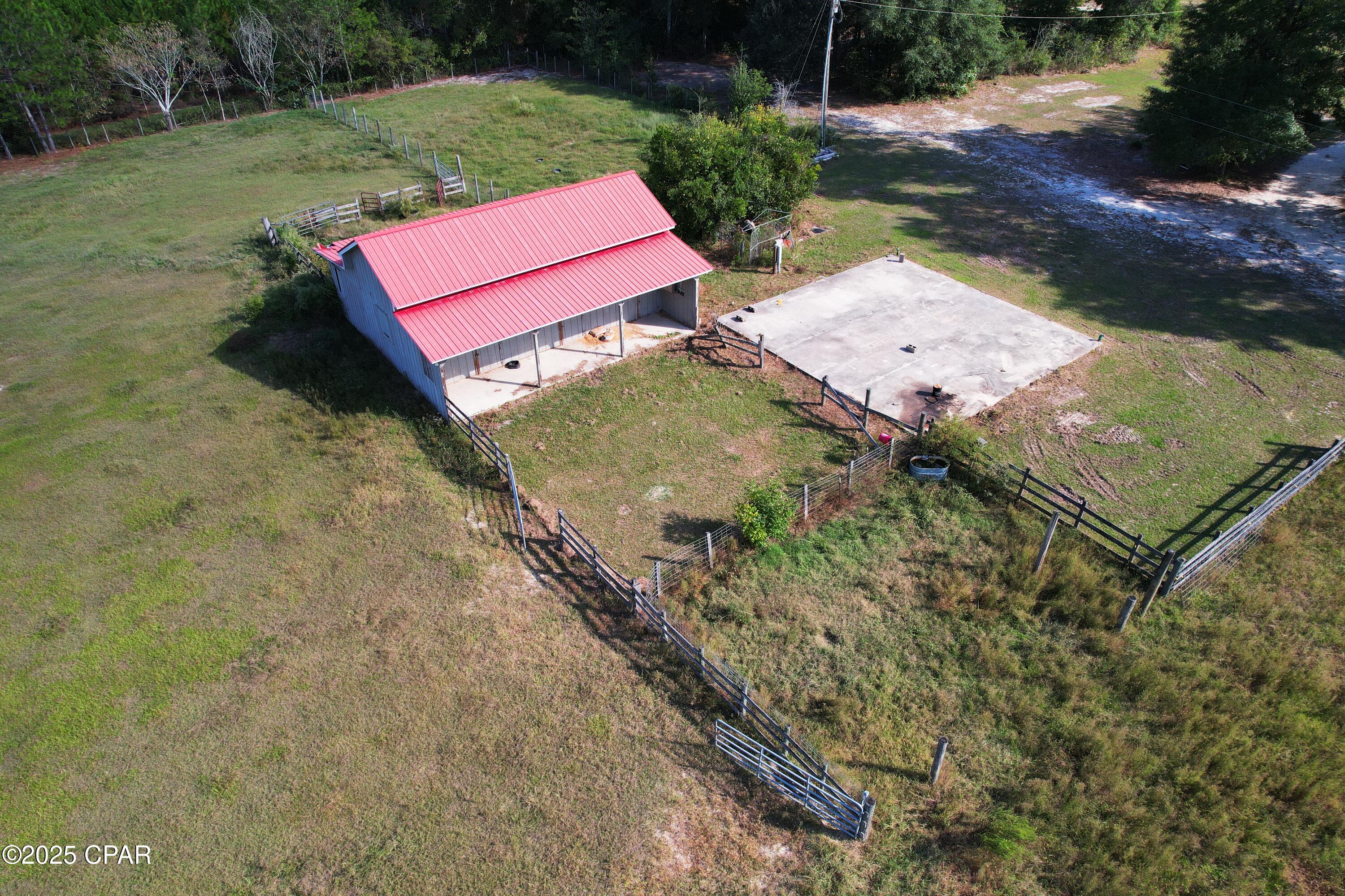 6479 Blue Springs Road Greenwood, FL 32443 - Photo 18 of 30