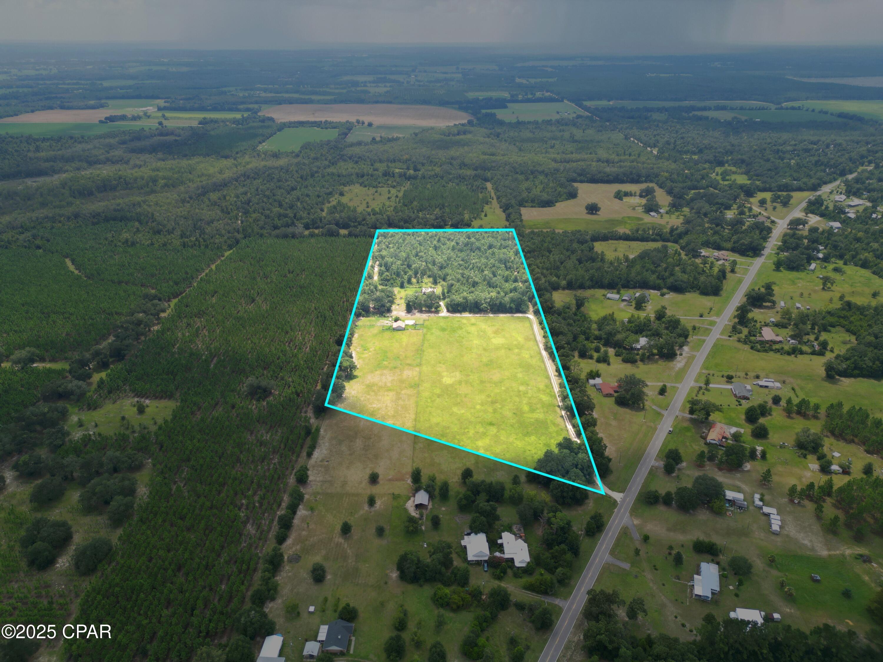 6479 Blue Springs Road Greenwood, FL 32443 - Photo 2 of 30