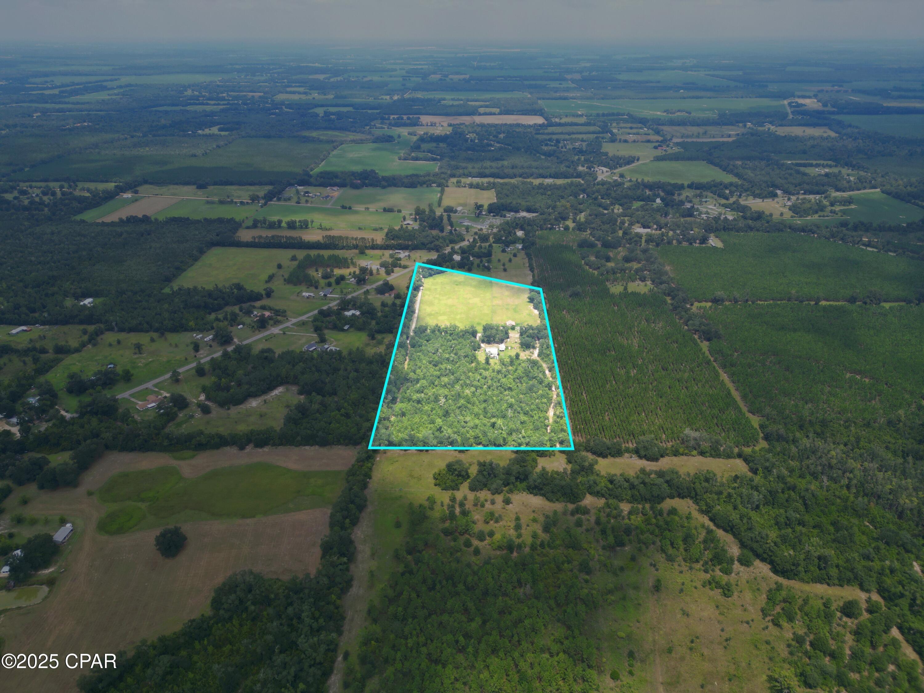 6479 Blue Springs Road Greenwood, FL 32443 - Photo 3 of 30