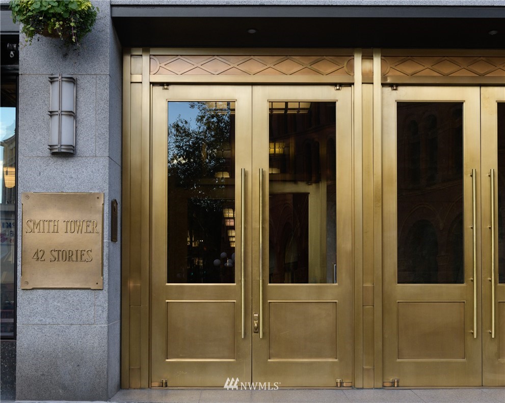 506 2nd Avenue, Unit PH Seattle, WA 98104 - Photo 33 of 37 a view of a entryway door of the house