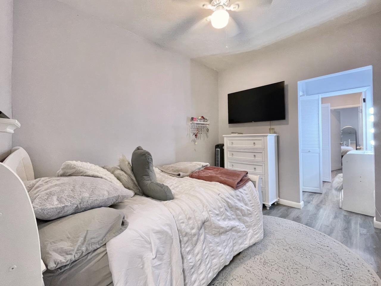 227 Clinton Street, Unit 3 Hoboken, NJ 07030 - Photo 10 of 32