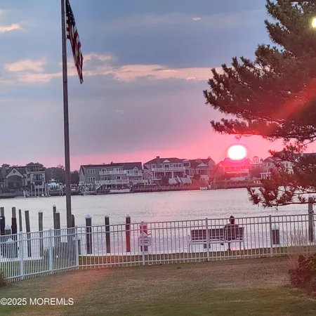 $2,100 | 107 Wharfside Drive, Monmouth Beach, NJ 07750