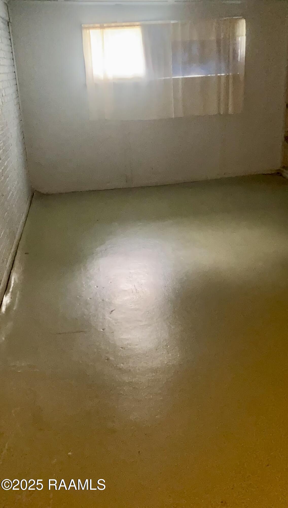 201 Brothers Scott, LA 70583 - Photo 6 of 12 IMG_6495