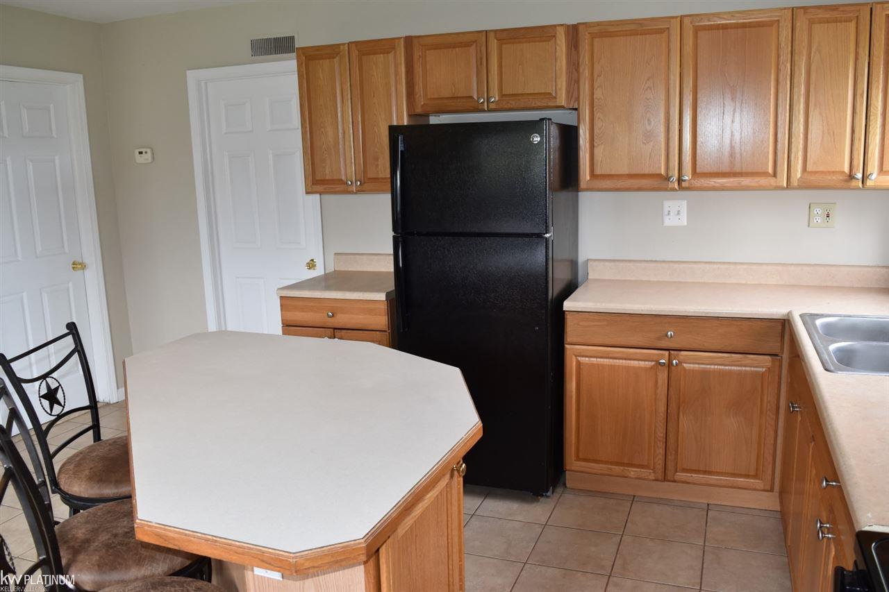 3552 Kilgore Road Avoca, MI 48006 - Photo 19 of 46 50039370-18.JPG