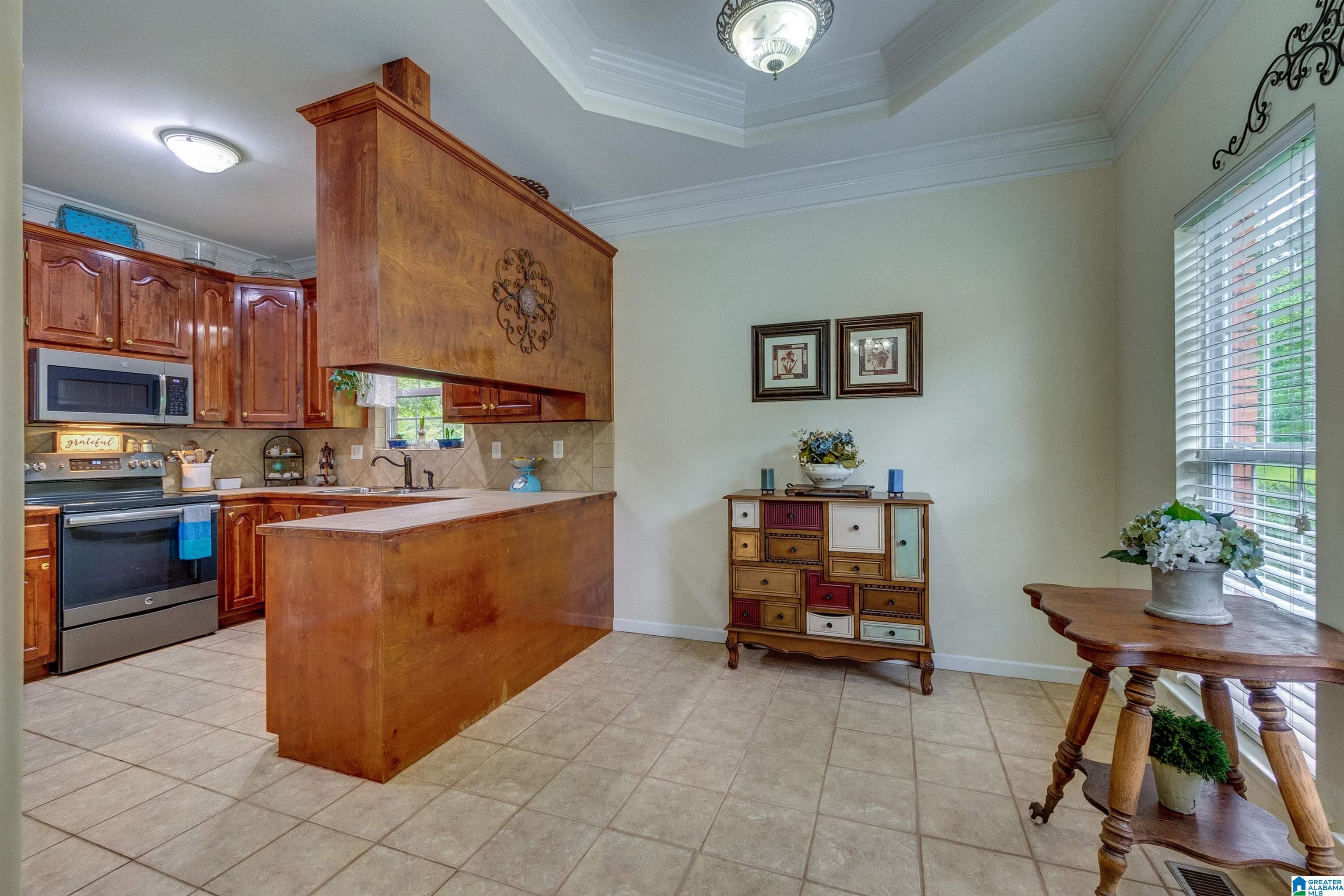 2565 Yellow Leaf Road Clanton, AL 35045 - Photo 13 of 53