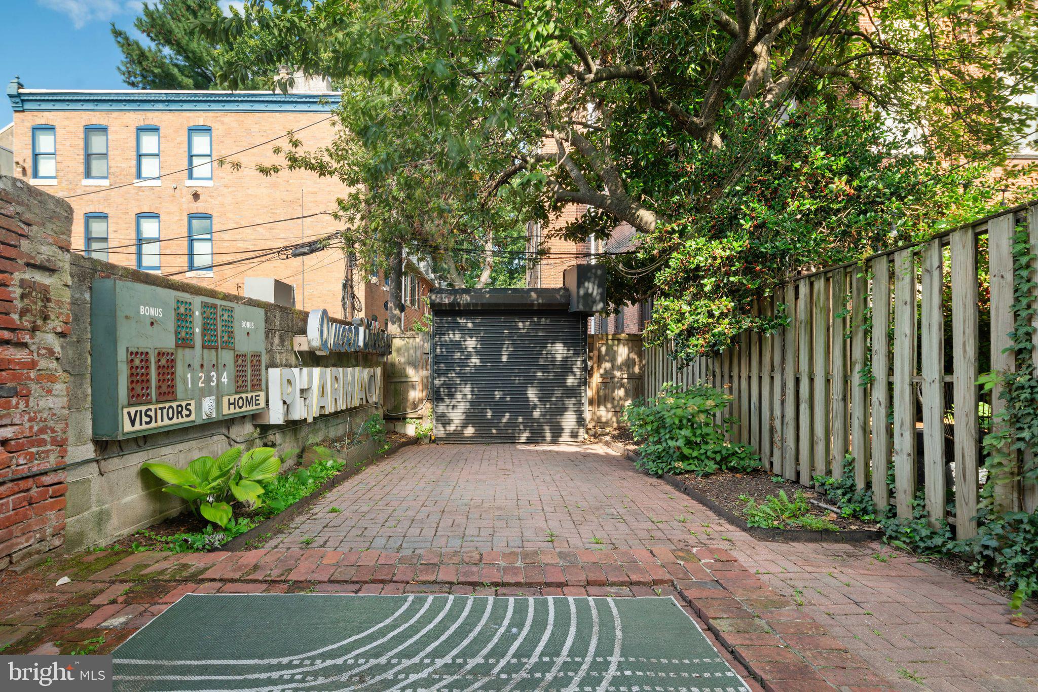 808 South 3rd Street Philadelphia, PA 19147 - Photo 19 of 25 Patio with Private Off Street Parking