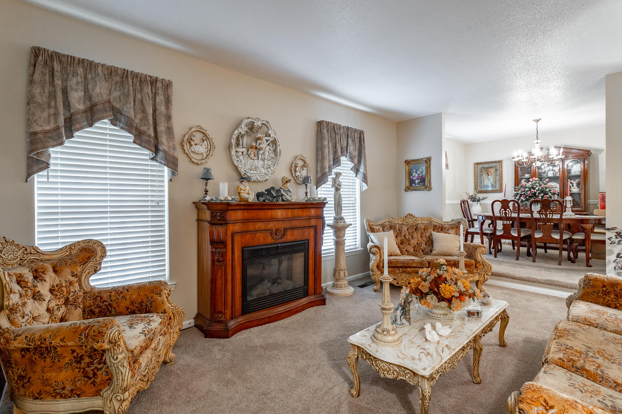 720 Gadd Road Hixson, TN 37343 - Photo 3 of 61 20240531141348270918000000-o