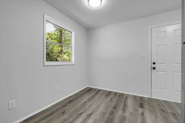 $184,900 | 315 Meadowbrook Lane, Tallahassee, FL 32304