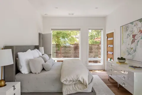 $1,100,000 | 2211 Canterbury Street, Unit A, Austin, TX 78702