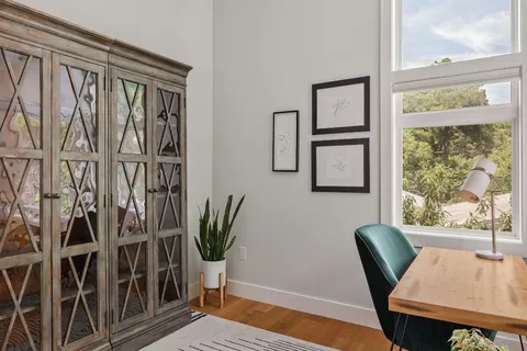 $1,100,000 | 2211 Canterbury Street, Unit A, Austin, TX 78702