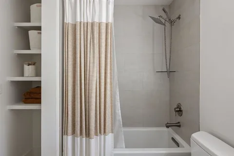 $1,100,000 | 2211 Canterbury Street, Unit A, Austin, TX 78702