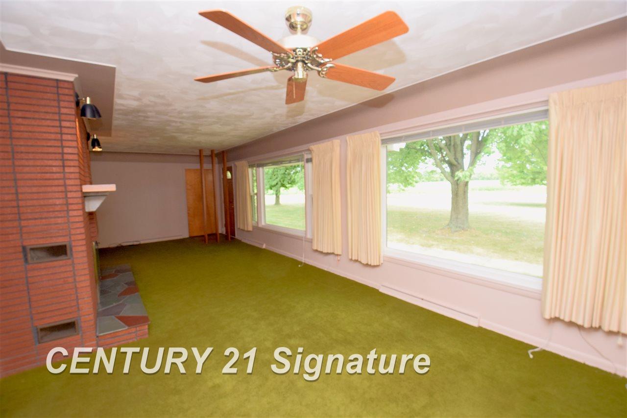 15500 Jennings Road Fenton, MI 48430 - Photo 4 of 26