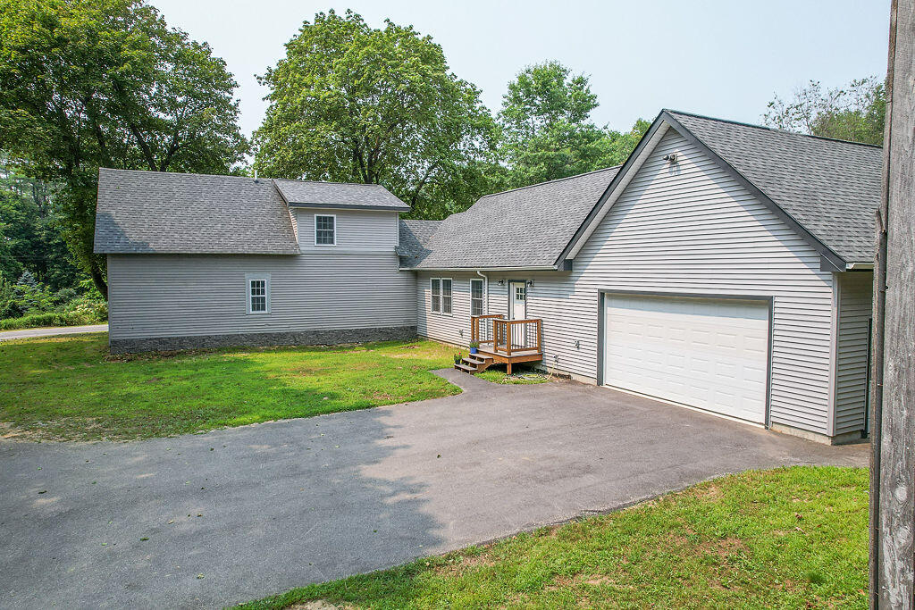 497 North Parish Road Turner, ME 04282 - Photo 14 of 67 Main entracne