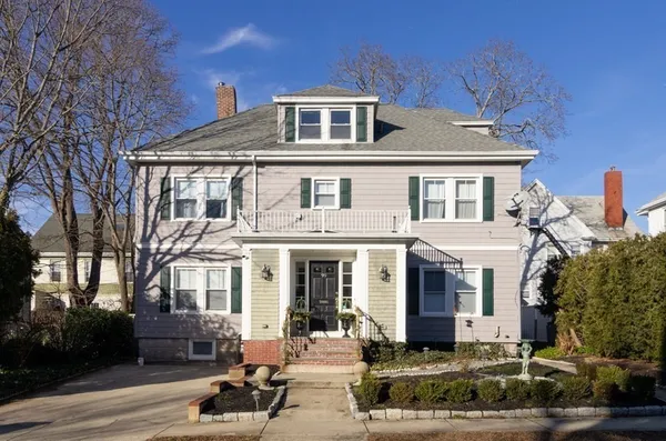 $1,800 | 99 East Clinton Street, Unit 1, New Bedford, MA 02740