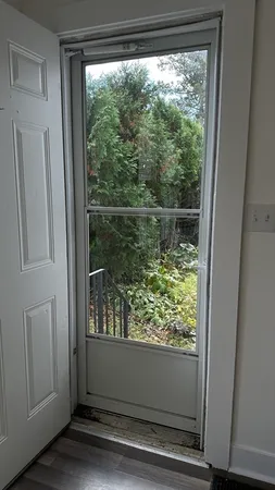 $1,800 | 99 East Clinton Street, Unit 1, New Bedford, MA 02740