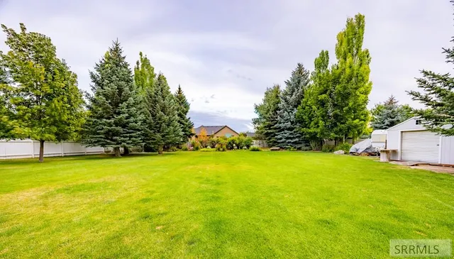 $899,000 | 305 Spring Meadows Drive, Idaho Falls, ID 83404