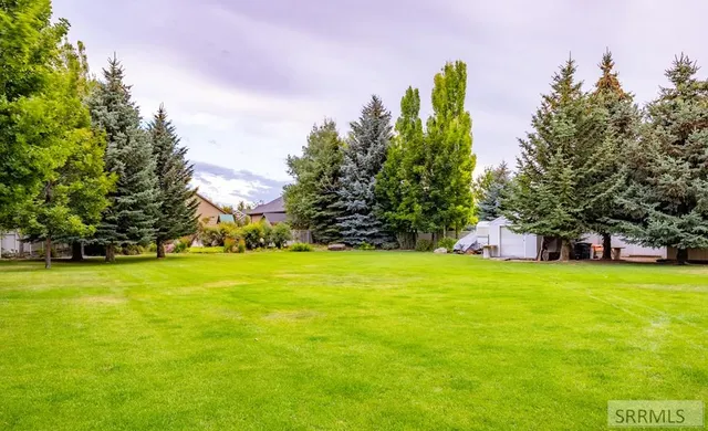 $899,000 | 305 Spring Meadows Drive, Idaho Falls, ID 83404