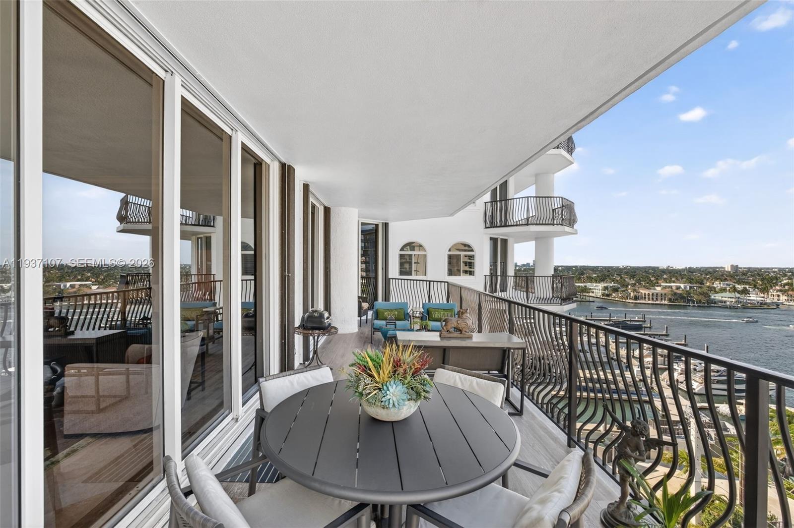 100 South Birch Road, Unit 1103F Fort Lauderdale, FL 33316 - Photo 23 of 80 Dine al fresco overlooking yachts at the new marina