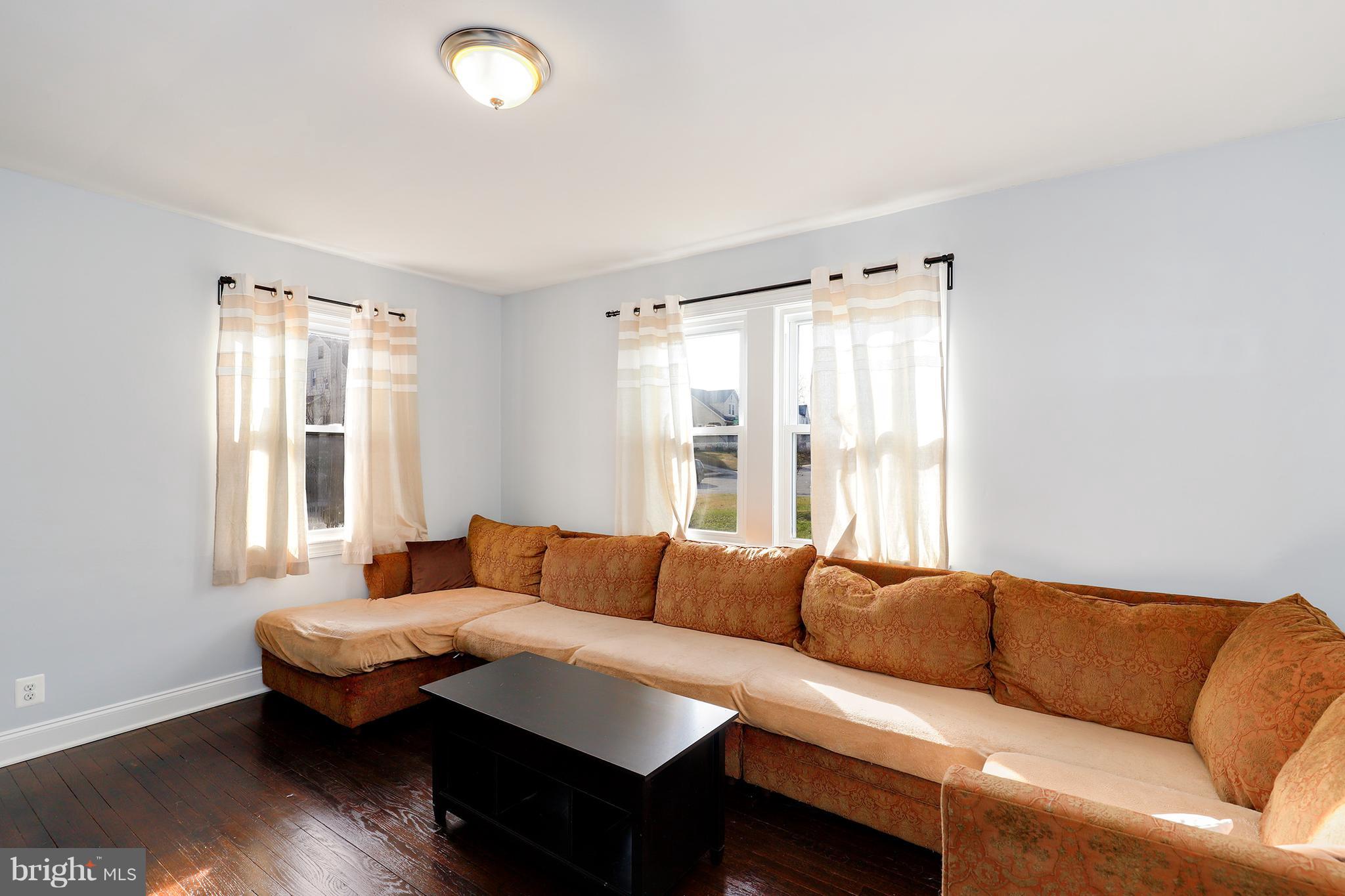 7218 Old Harford Road Baltimore, MD 21234 - Photo 4 of 16 Gallery Image 4