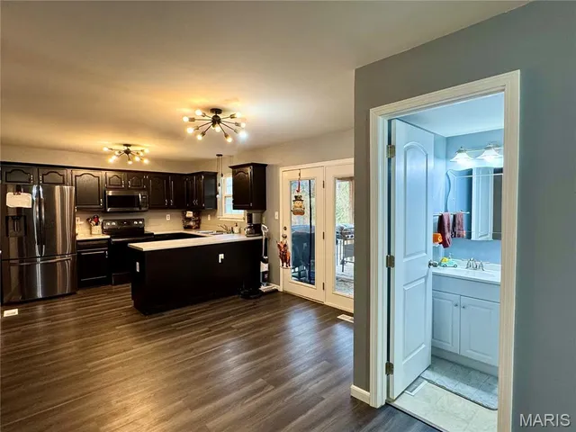 $289,900 | 912 Parc Central Drive, Festus, MO 63028