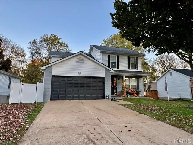 $289,900 | 912 Parc Central Drive, Festus, MO 63028