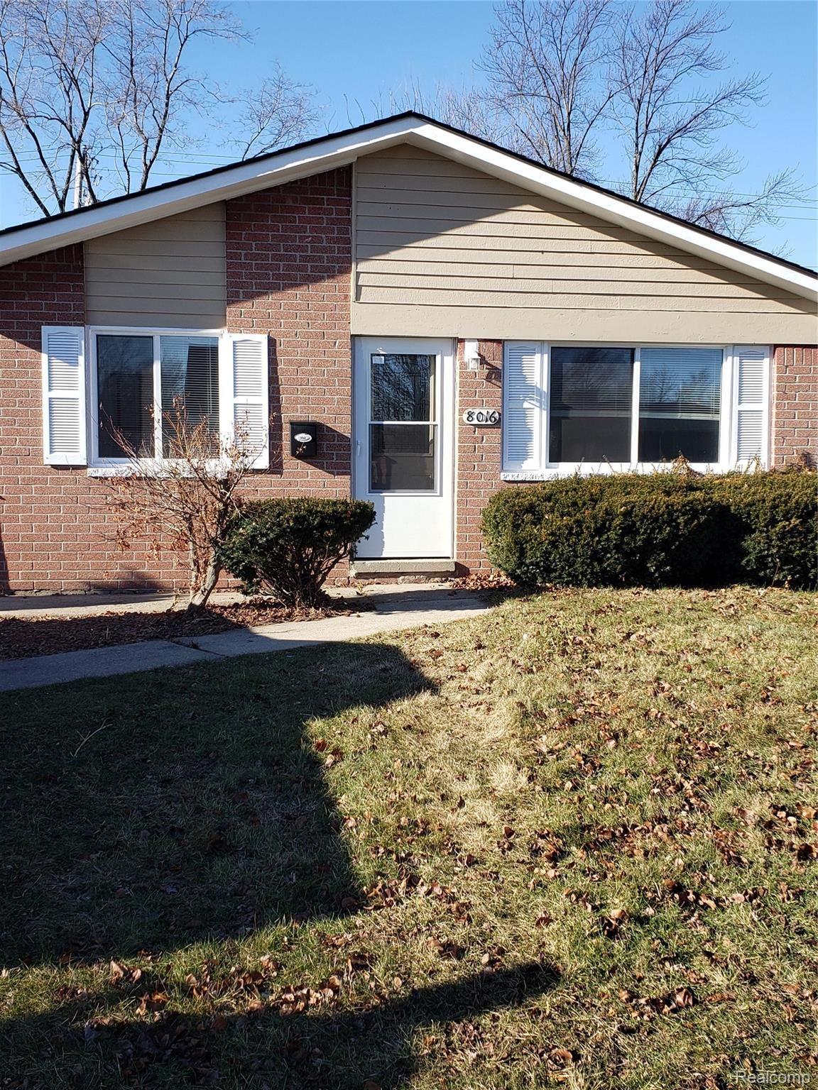 8016 Pelham Road Taylor, MI 48180 - Photo 1 of 17 20200106_113414.jpg