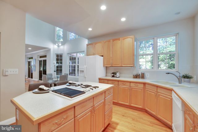 $795,000 | 3315 Geiger Avenue, Kensington, MD 20895