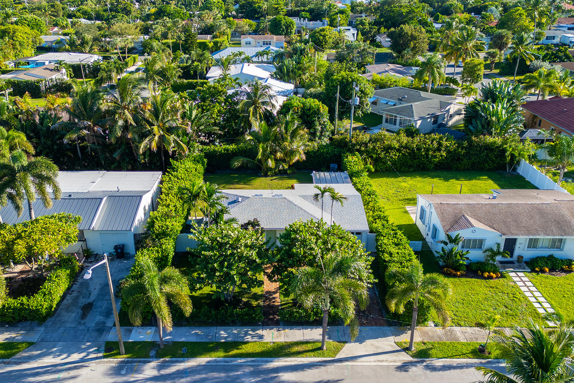 328 Putnam Ranch Road West Palm Beach, FL 33405 - Photo 11 of 13 328-PUTNAM-RANCH-RD-33405-010