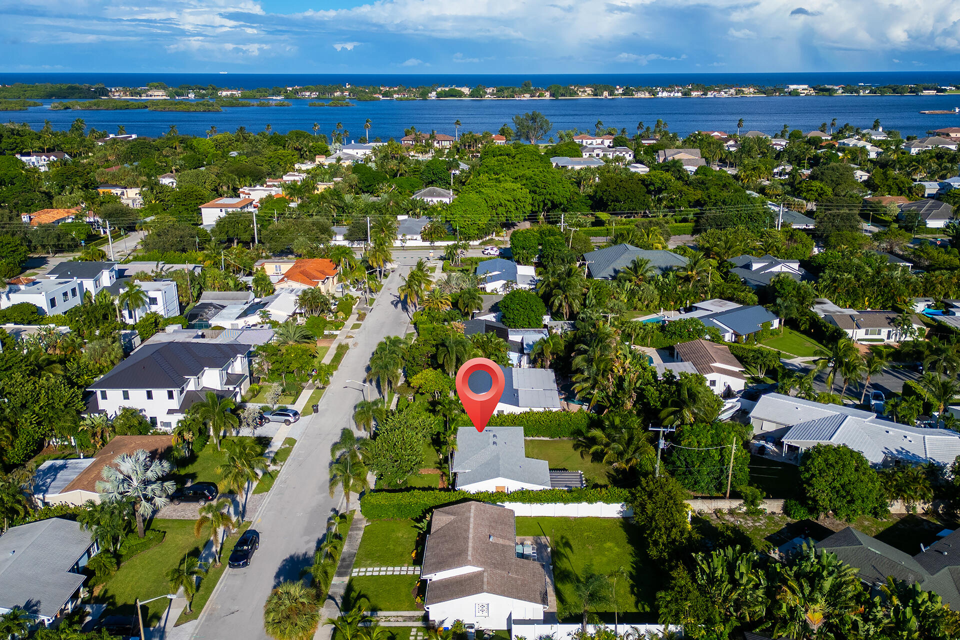 328 Putnam Ranch Road West Palm Beach, FL 33405 - Photo 3 of 13 328-PUTNAM-RANCH-RD-33405-005-m