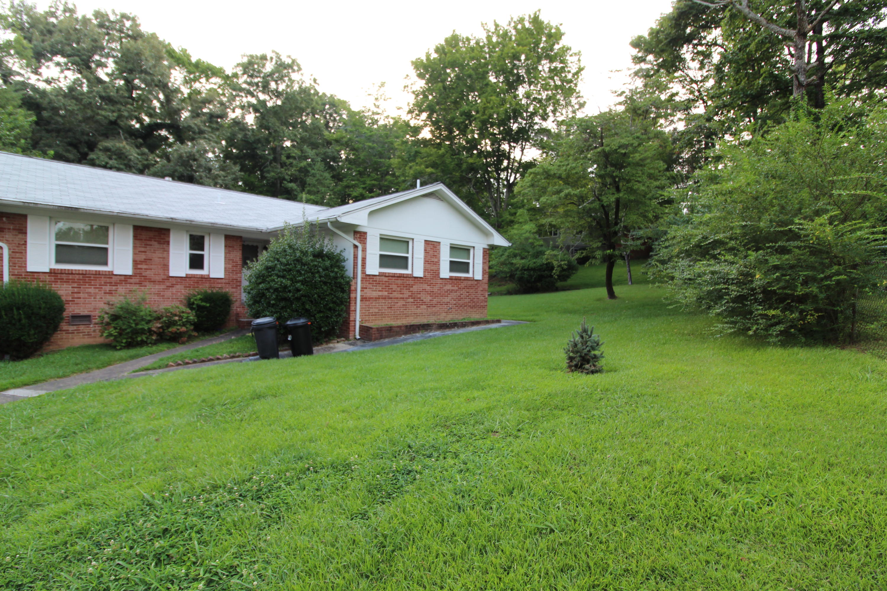 120 Malvern Road Oak Ridge, TN 37830 - Photo 1 of 31 Summer