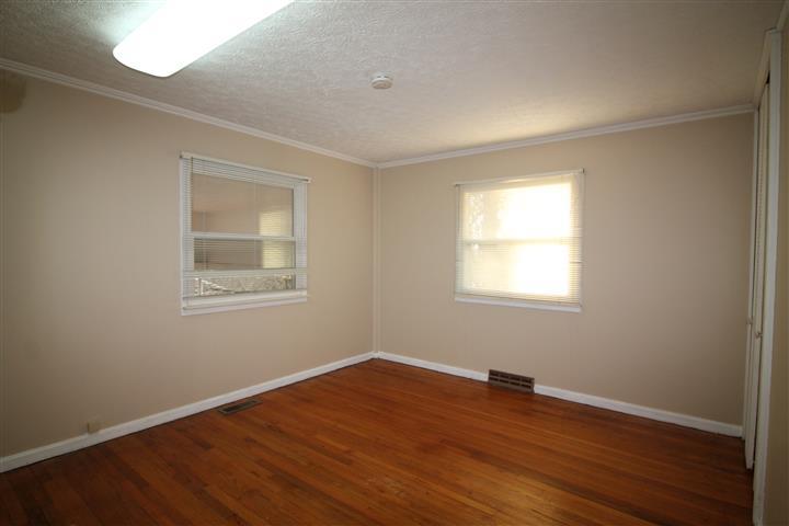 120 Malvern Road Oak Ridge, TN 37830 - Photo 11 of 31 IMG_2075 (Small) - Copy