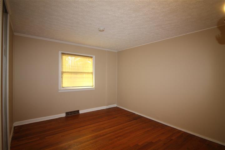 120 Malvern Road Oak Ridge, TN 37830 - Photo 6 of 31 IMG_2076 (Small) - Copy
