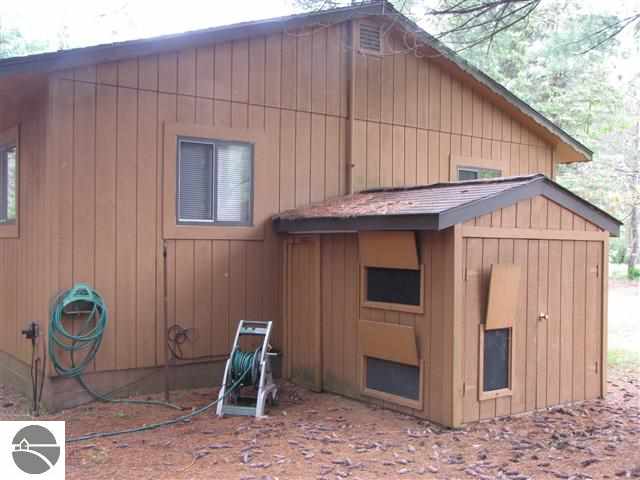 16749 Vondra Road Thompsonville, MI 49683 - Photo 16 of 22 1784973-15.JPG