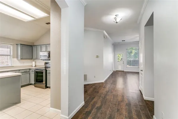 $2,300 | 2408 Graystone Lane, Corinth, TX 76210