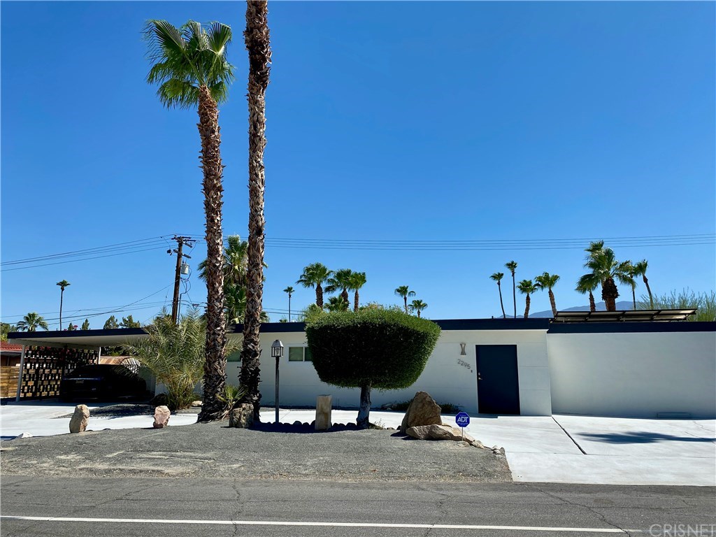 2295 East Alejo Road Palm Springs, CA 92262 - Photo 1 of 71