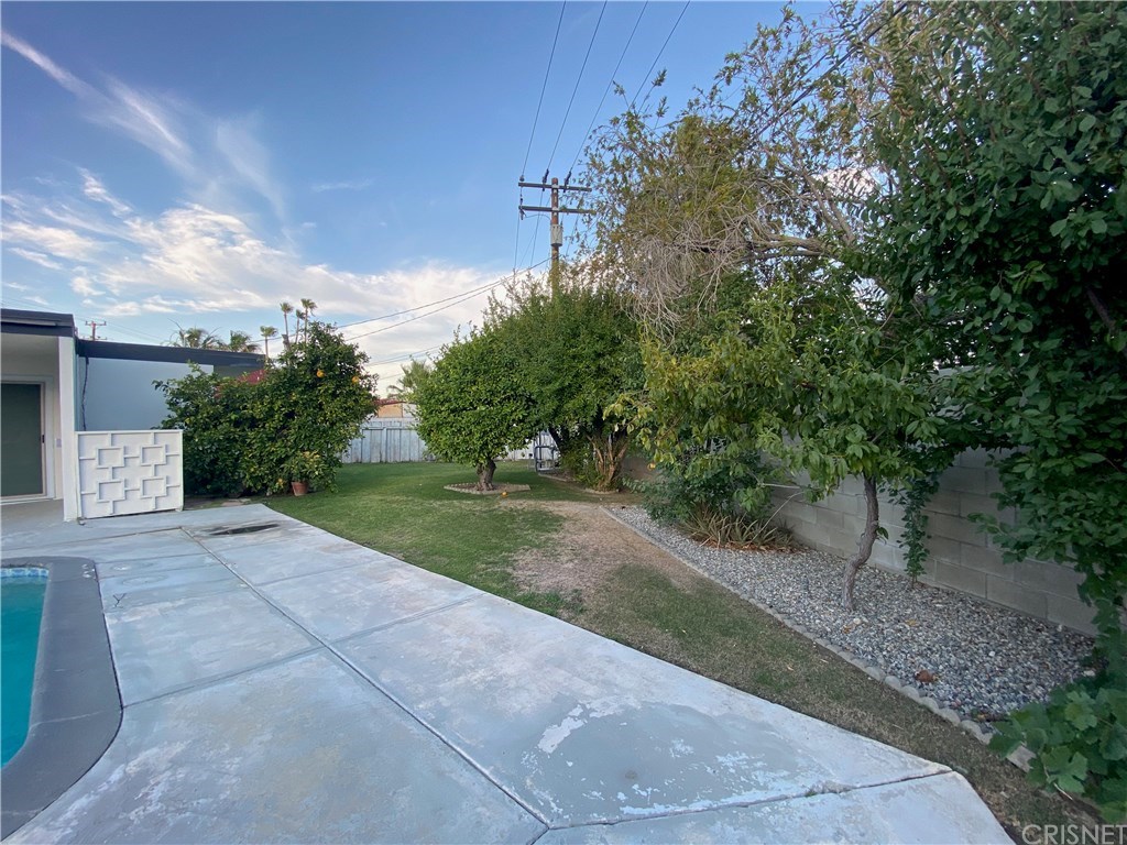 2295 East Alejo Road Palm Springs, CA 92262 - Photo 22 of 71