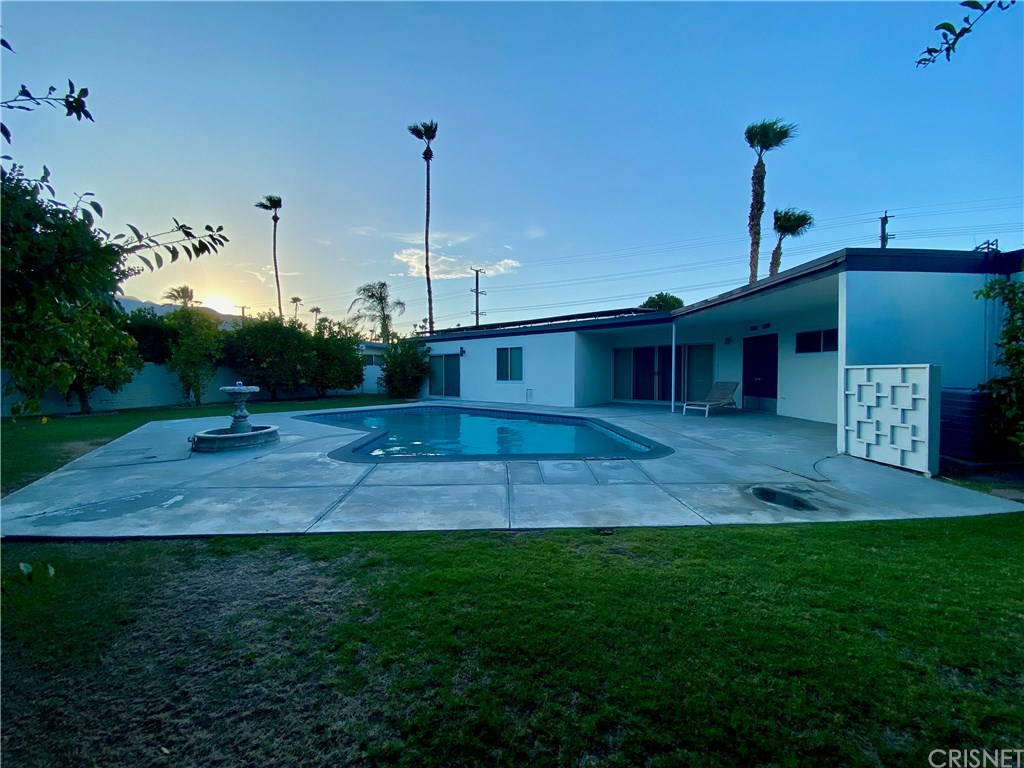 2295 East Alejo Road Palm Springs, CA 92262 - Photo 23 of 71