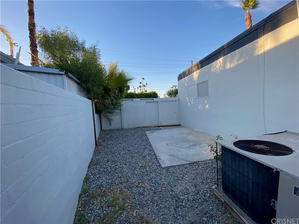 2295 East Alejo Road Palm Springs, CA 92262 - Photo 70 of 71