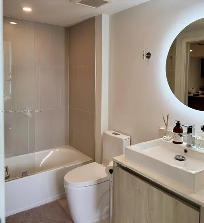 $3,400 | 13800 Highland Drive, Unit 307, North Miami Beach, FL 33181