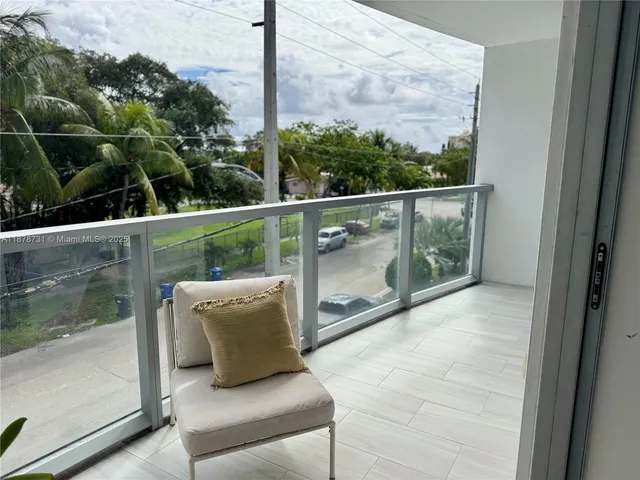 $3,400 | 13800 Highland Drive, Unit 307, North Miami Beach, FL 33181